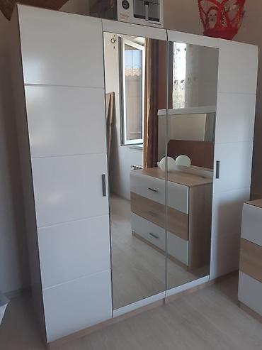 guzgu boydan: İşlənmiş, 4 qapılı, Güzgülü, Ağ, Açılan, Düz dolab — 3