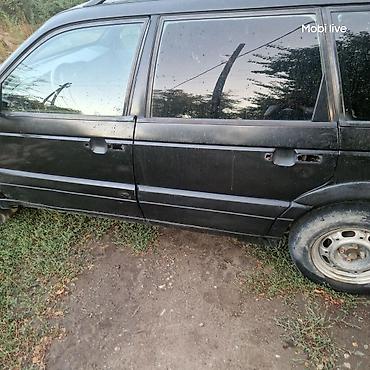 jetta vs5: Volkswagen Passat: 1992 г., Механика, Бензин, Универсал — 4
