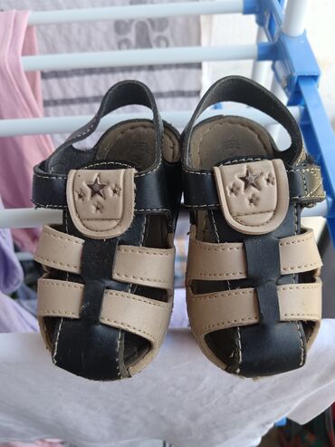 velicina obuce za decu: Sandale, Veličina - 24