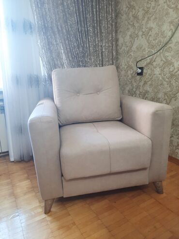 Tavalar: Yeni, Divan, 2 kreslo, Divan, Bazalı, Açılan