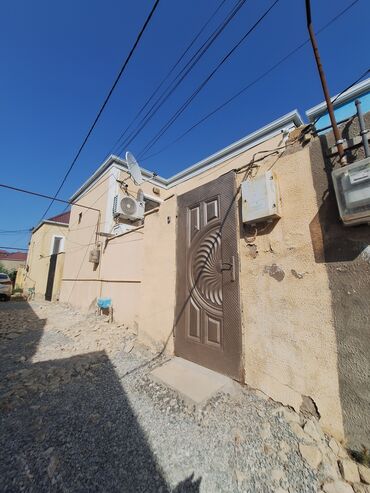 ������������ ������ �� ������������ �������� ����: Binəqədi qəs. 3 otaqlı, 70 kv. m, Kredit yoxdur, Yeni təmirli