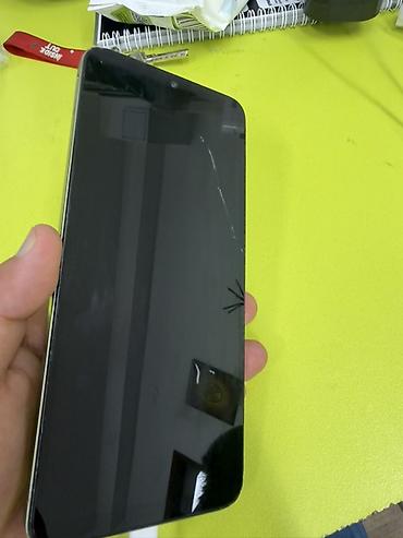poco c61: Redmi, Redmi 14C, Б/у, 128 ГБ, цвет - Зеленый — 2