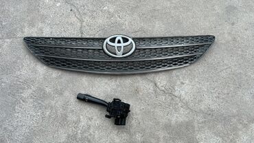 ключи для машины: Радиатор торлору Toyota 2003 г., Колдонулган, Оригинал