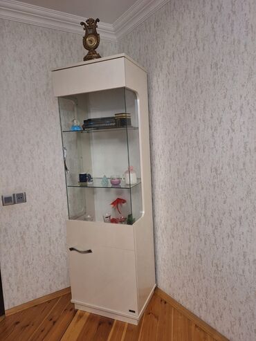 картина 70 на 100: İşlənmiş, Kredit yoxdur