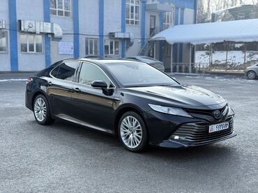 Toyota: Toyota Camry: 2019 г., 2.5 л, Вариатор, Гибрид, Седан — 3