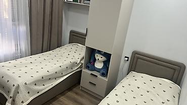 мебельные магазины: 3 комнаты, 66 м², Элитка, 5 этаж, Дизайнерский ремонт — 1