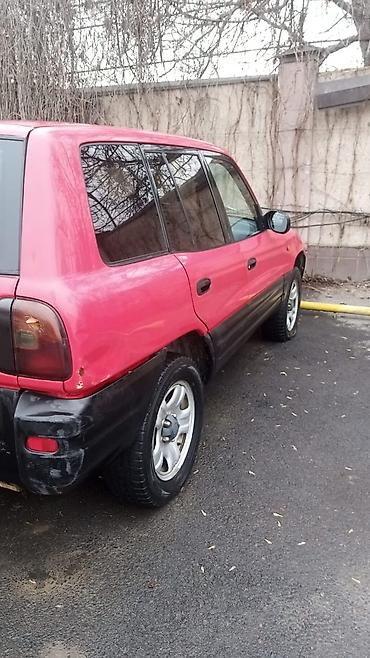 e klass: Toyota RAV4: 1997 г., 2 л, Механика, Бензин, Кроссовер — 6