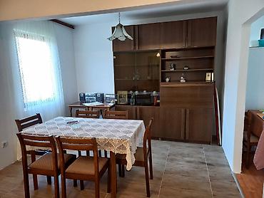 Kuće na prodaju: Продаю дом площадью 80 квадратных метров и земельный участок площадью — 5