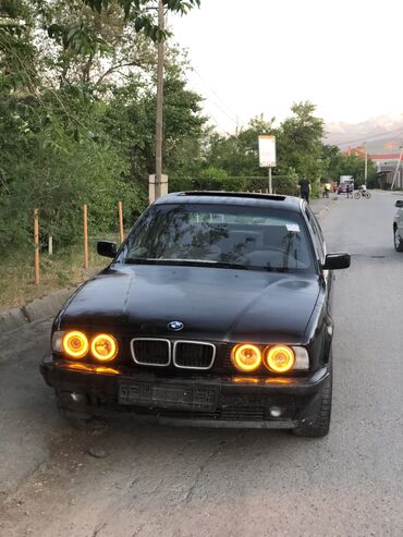 bmw 5 серия 520d mt: BMW 5 series: 1992 г., 2 л, Механика, Бензин, Седан