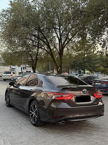 Toyota: Toyota Camry: 2018 г., 2.5 л, Автомат, Гибрид, Седан — 4