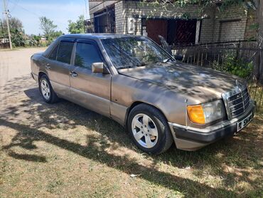 Mercedes-Benz: Mercedes-Benz E-Class: 1989 г., 2.3 л, Механика, Бензин, Седан