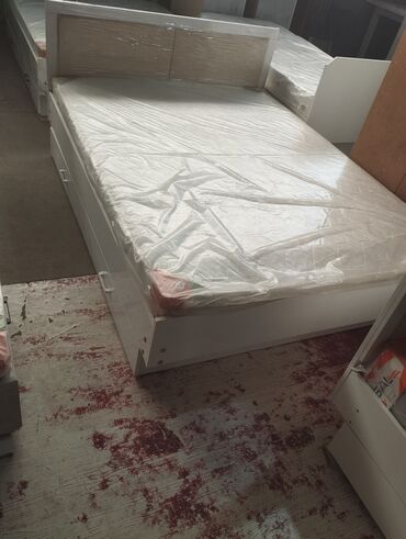 Двуспальные кровати: Двуспальная кровать, Новый, С матрасом, длина - 205 см — 9