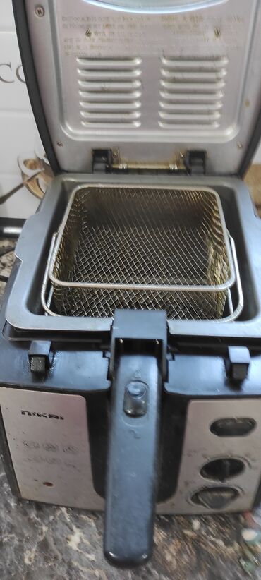 Другая бытовая техника: Фритюрница работает отлично, пользовались раз месяц — 7