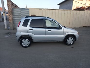 Suzuki: Suzuki Ignis: 2002 г., 1.3 л, Механика, Бензин, Хэтчбэк