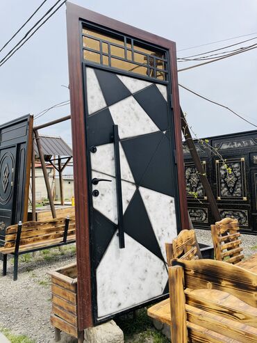 Jalüz qapılar: Jalüz qapılar Dəmir -da lalafo.az — 19 Jalüz qapılar: Jalüz qapılar Dəmir — 19