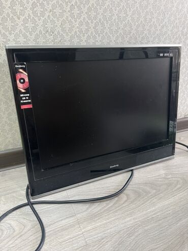 телевизор panasonic lcd: Срочно! Продам ЖК-телевизор Elenberg черного цвета со встроенным
