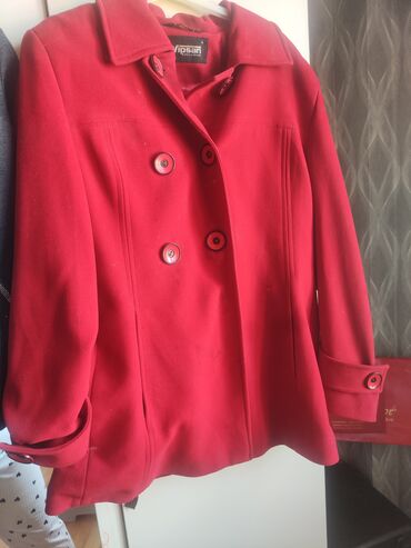 теплые мужские джемперы: Пальто, S, цвет - Красный at lalafo.az теплые мужские джемперы: Пальто, S, цвет - Красный