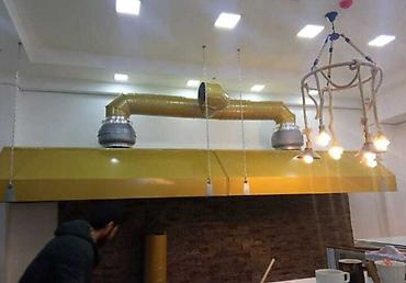 Havalandırma: Qırmızı rəngdə olan havalandırma boruları sistemi. Bu sistem, hava — 10