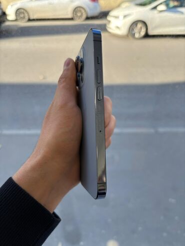 Apple iPhone: IPhone 13 Pro, Sierra Blue, Face ID — 10