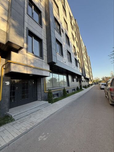 продаю дом на первой линии: 3 бөлмө, 78 кв. м, Элитка, 2 кабат, Дизайнердик ремонт