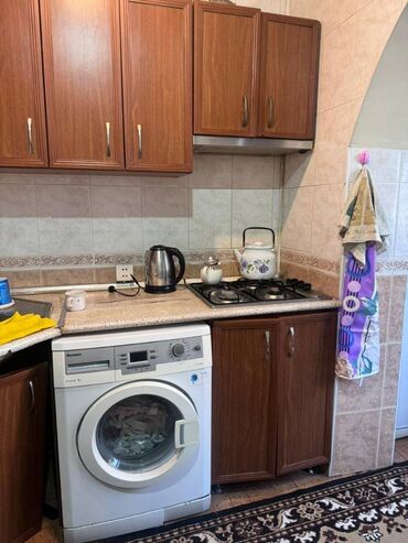 Uzunmüddətli kirayə mənzillər: Yasama rayonu,Yeni yasamal,Qismət şadlıq sarayı tərəfə qalxanda,9 — 13