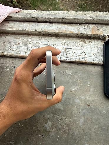 Mobil telefonlar: IPhone 16 Pro, 128 GB, Natural Titanium, Face ID — 6