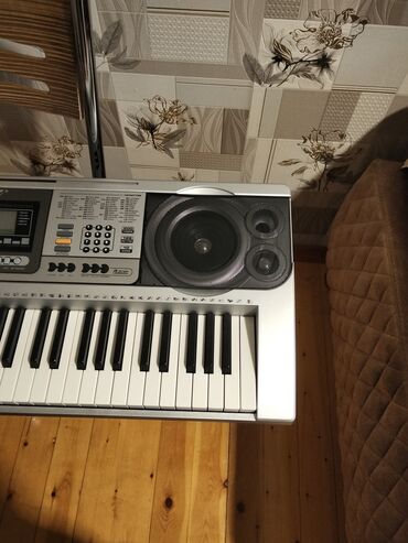 Sintezatorlar: Sintezator, Yeni, Ünvandan götürmə — 6