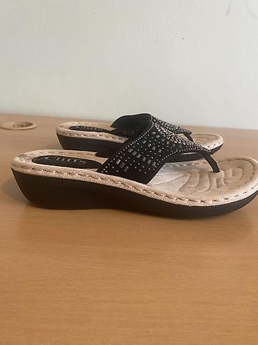səndəl: Qadın üçün barmaq arası (V-kəsim) sandal Tezedir. Amerikadan alinib — 8