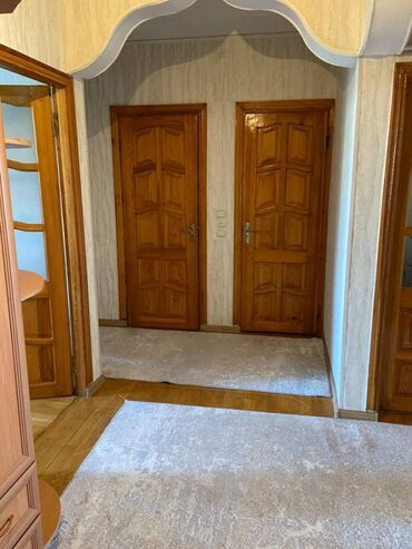 Köhnə tikili: Bakı, Yeni Günəşli Massiv D, 3 otaqlı, Köhnə tikili, 75 kv. m — 8