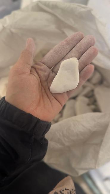 Мраморная крошка: Мраморная крошка, Белый, Ландшафтная, В тоннах — 10