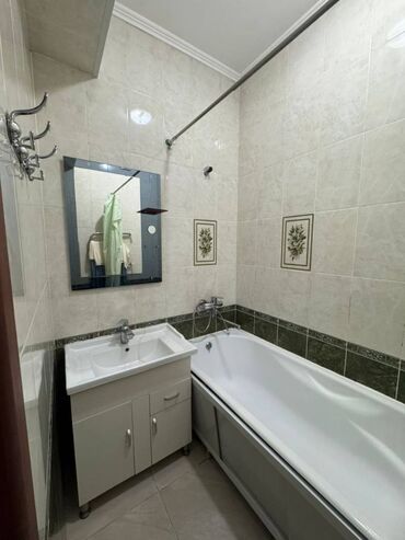 Долгосрочная аренда квартир: 3 комнаты — 12