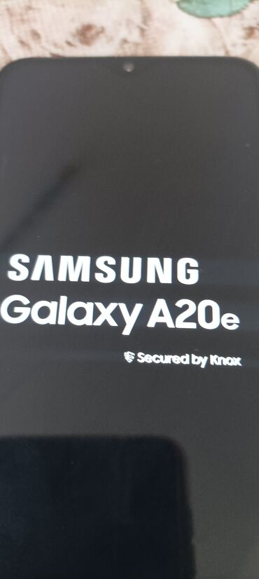 slusalice sa usima: Samsung A20, bоја - Tamnoplava