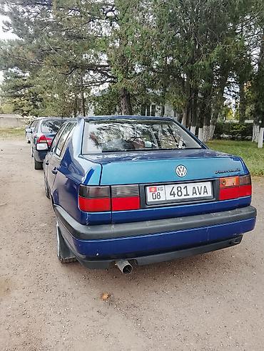 kia rio 2004: Volkswagen Vento: 1996 г., 1.8 л, Механика, Бензин, Седан — 2