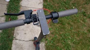Trotineti, skejtbordovi i hoverbordovi: Lepo ocuvan ispravan elektricni trotinet — 2