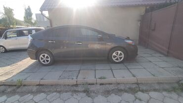 порше панамера: Toyota Prius: 2013 г., 1.8 л, Автомат, Гибрид, Хетчбек