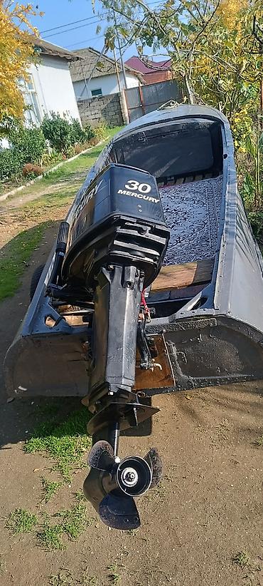 Sbor motorlar və silindr başlıqları: Mercury 30 xarici asma motor - Marka/model: Mercury 30 - Güc: 30 at — 8