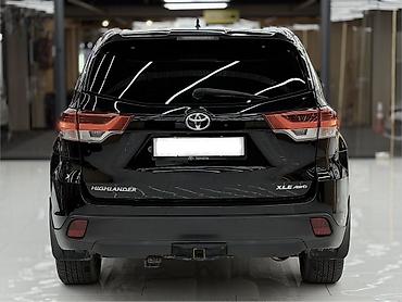 Toyota: Toyota Highlander: 2019 г., 3.5 л, Автомат, Бензин, Кроссовер — 4