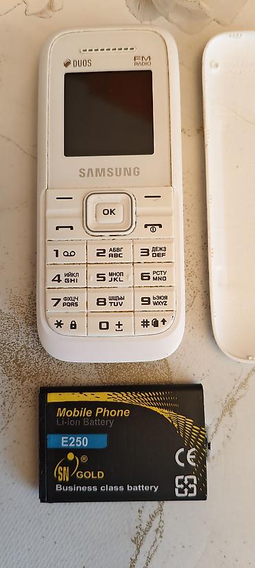 Nokia 105 4G, rəng - Ağ, Düyməli lalafo.az -da Nokia 105 4G, rəng - Ağ, Düyməli