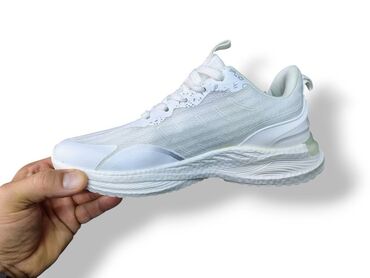 Women's Sneakers and athletic shoes: Nike patike top model

Novo
Brojevi 36 do 41

fb Moja Kupovina 1 — 6