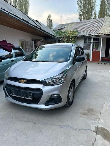 Chevrolet Spark: 2016 г., 1 л, Кол менен иштөөчү, Бензин, Хетчбек — 3