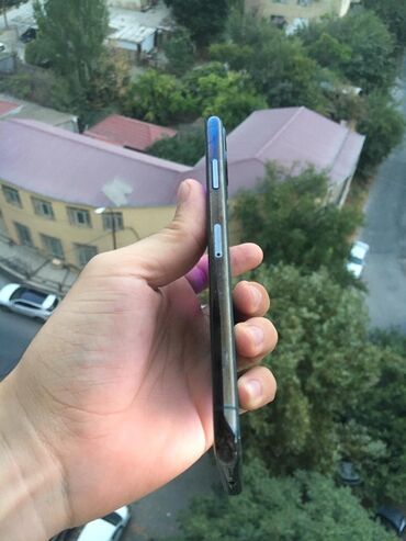 VAZ (LADA): IPhone 11 Pro Max, Matte Midnight Green, Qırıq