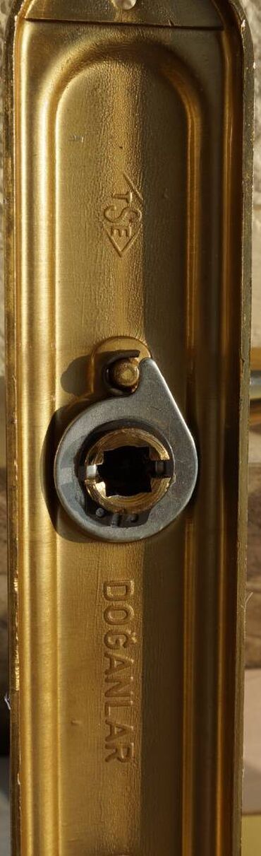 Qapı dəstəkləri: Qapı dəstəyi-kilidi içliyi Təzə vəziyyətdə “Doğanlar” brendinin qapı -da lalafo.az — 5 Qapı dəstəkləri: Qapı dəstəyi-kilidi içliyi Təzə vəziyyətdə “Doğanlar” brendinin qapı — 5