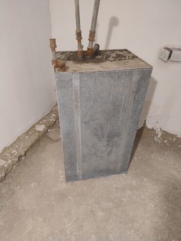 Baklar və çənlər: Bak, Plastik, 1000 l l -da lalafo.az — 10 Baklar və çənlər: Bak, Plastik, 1000 l l — 10