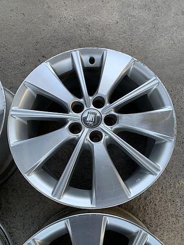 bmw 19: Литые Диски R 18 Toyota, Комплект, отверстий - 5, Б/у — 4