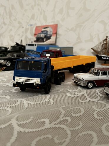 idman alətləri: KamAz, 2010 il, 1:43, Dəmir, Ödənişli çatdırılma