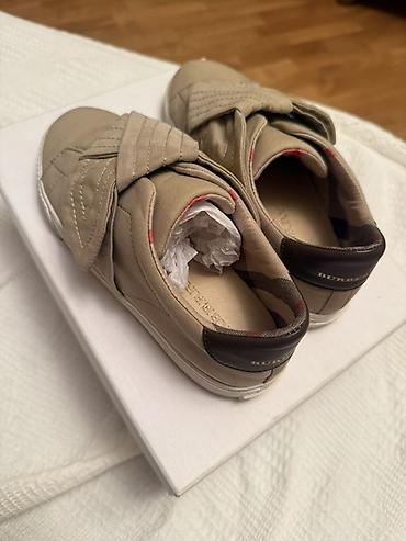 Кроссовки и спортивная обувь: Burberry qadın krossovkaları - Model: Burberry slip-on krossovka - — 3