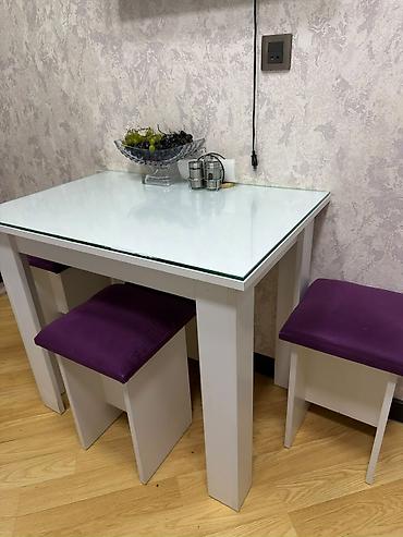 süt: Stol 4 taburetka ilə ölçüsü: 90x60 Qiyməti: 100 manat Buda çox az — 1