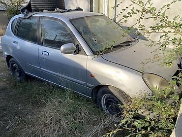 devo tiko: Daihatsu Sirion: 2003 г., 1 л, Механика, Бензин, Хэтчбэк — 3