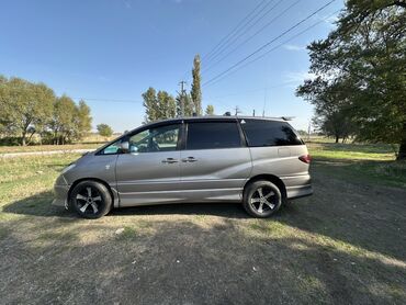 Toyota: Toyota : 2003 г., 3 л, Автомат, Газ, Минивэн — 5