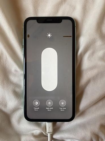 Apple iPhone: IPhone 11, Б/у — 1